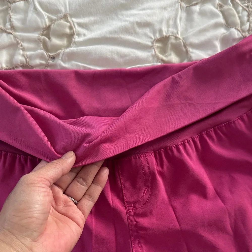 Roxy Women's Board shorts in pink - Picture 3 of 7